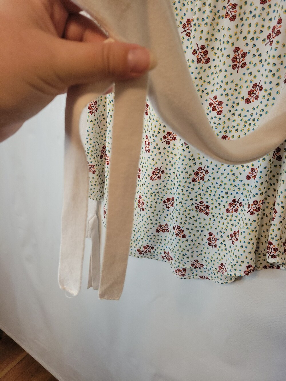 LOFT Petites Ivory Lightweight Layered Sweater with Floral Side and Back Panels - Picture 10 of 12